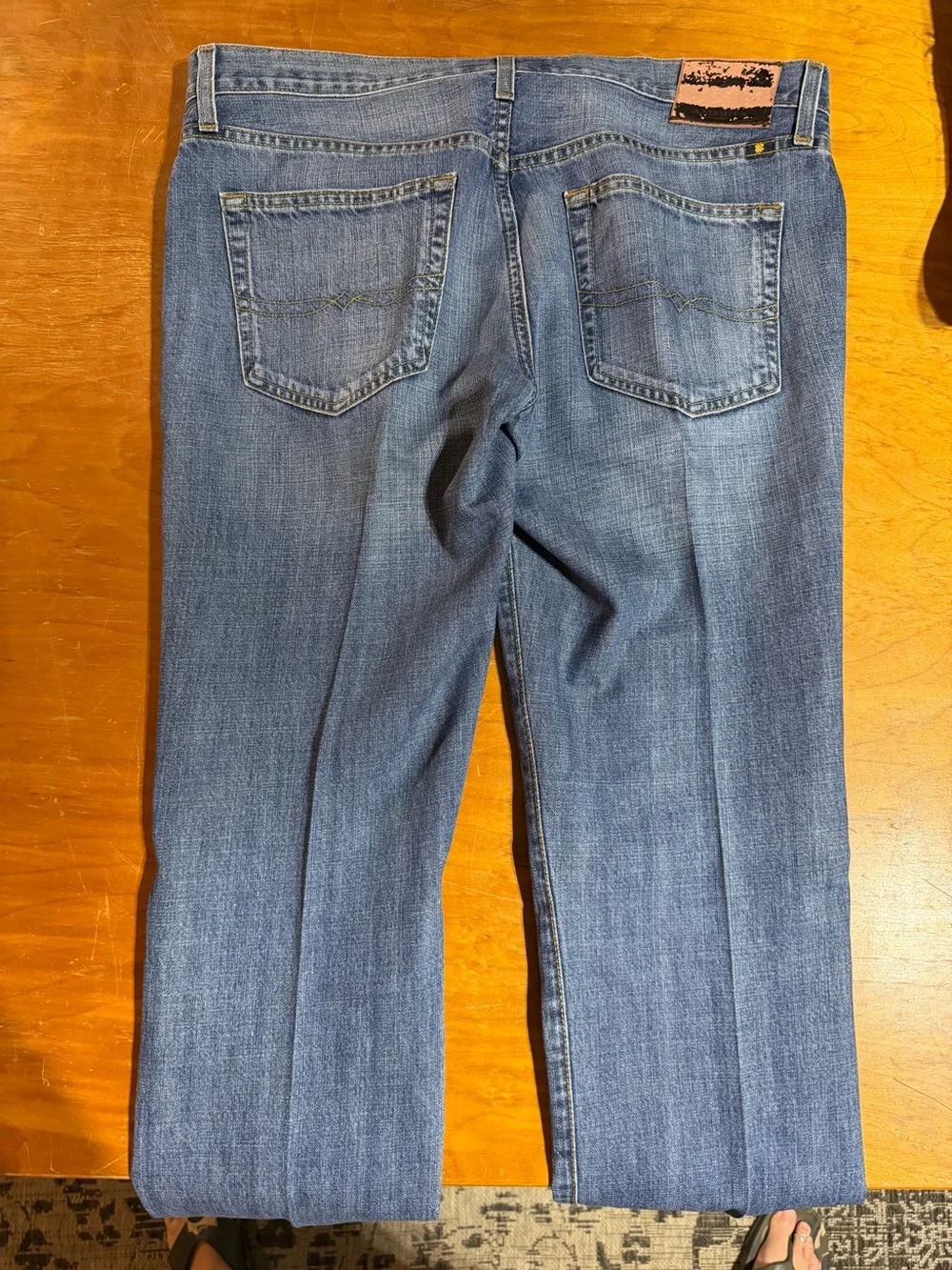 Lucky Brand Light Blue Denim Jeans - Slim Fit 32x32